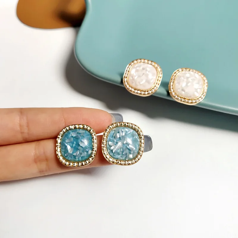 

2021 New Retro harbor style Square Earrings feminine shell resin Earrings ins Fashion Earrings