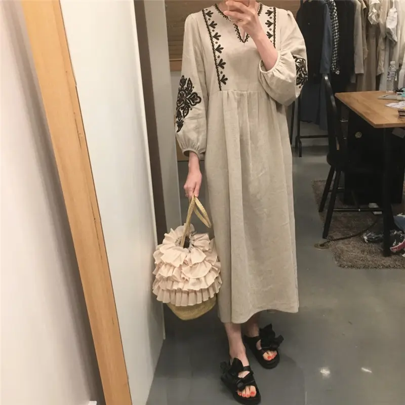 

French Vintage Embroidery Stylish Autumn Simple Lantern Sleeves Literature Retro Female Fresh All-Match Long Dresses