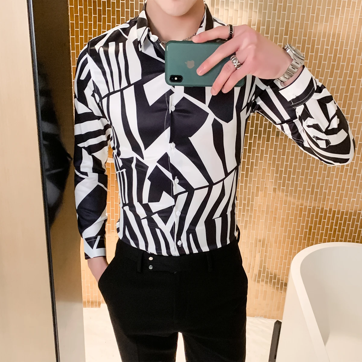 Красивая Мужская рубашка с цветочным принтом Лидер продаж разноцветная в стиле