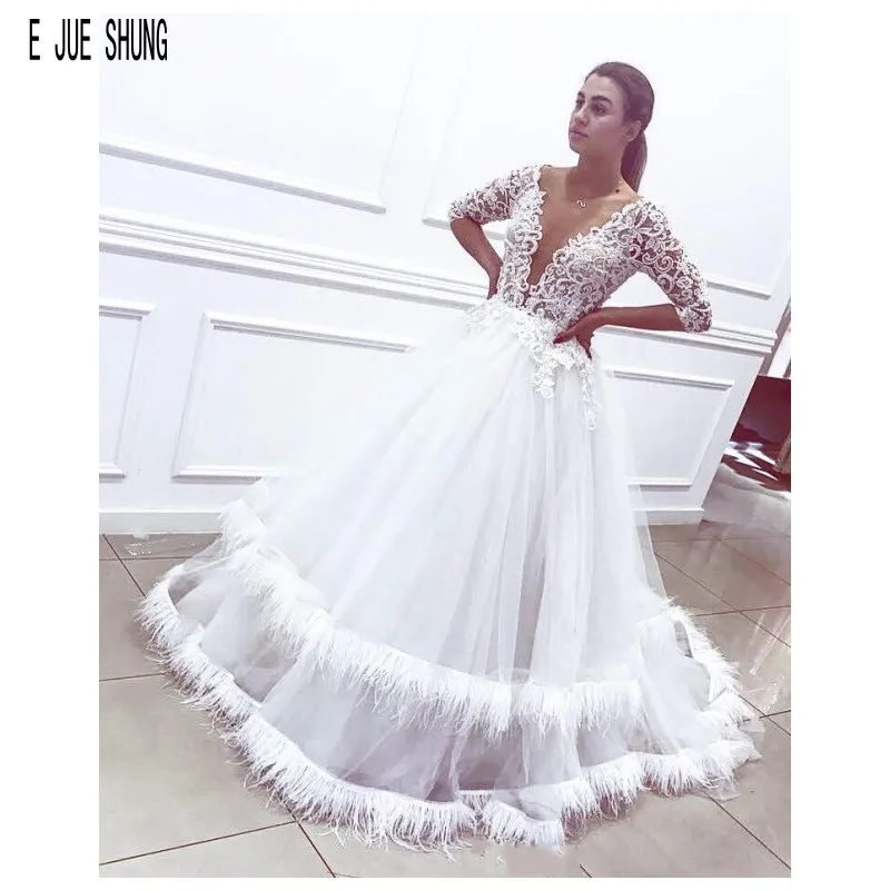 

E JUE SHUNG Modern Pure White Wedding Dress Sheer V Neck Half Sleeves Backless Lace Appliques With Feathers Tiered Wedding Gowns
