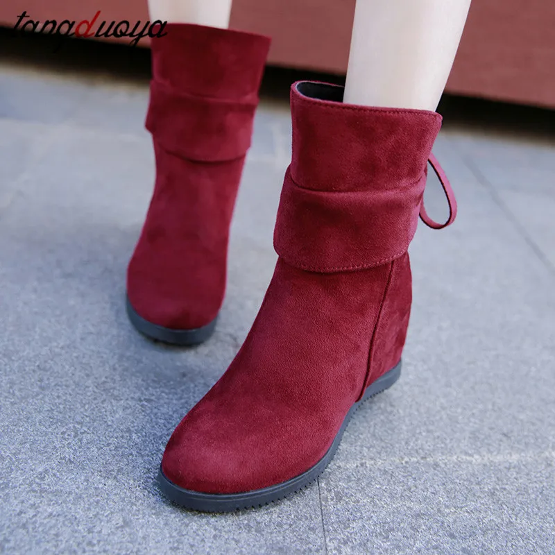 Ботинки на танкетке и платформе женские короткие ботильоны для женщин цвет