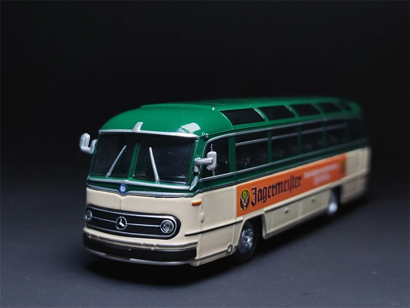 

Коллекция лимитированных моделей автомобилей Schuco 1/87 Mercedes O321