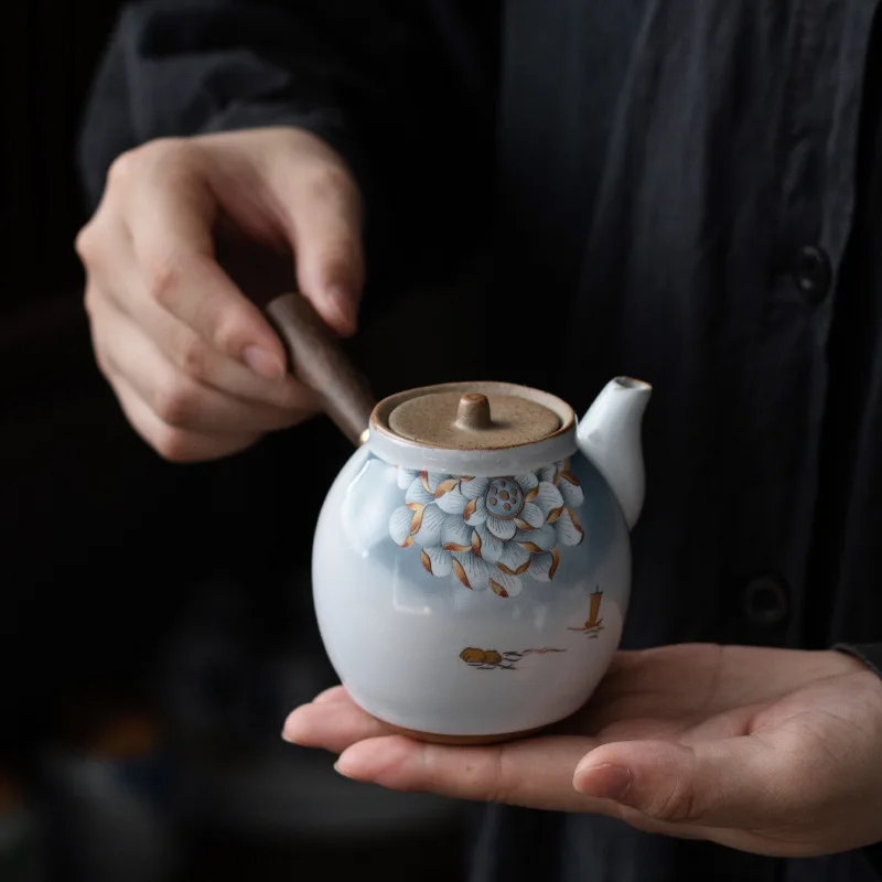 

Чайник керамический с боковой ручкой, на руль