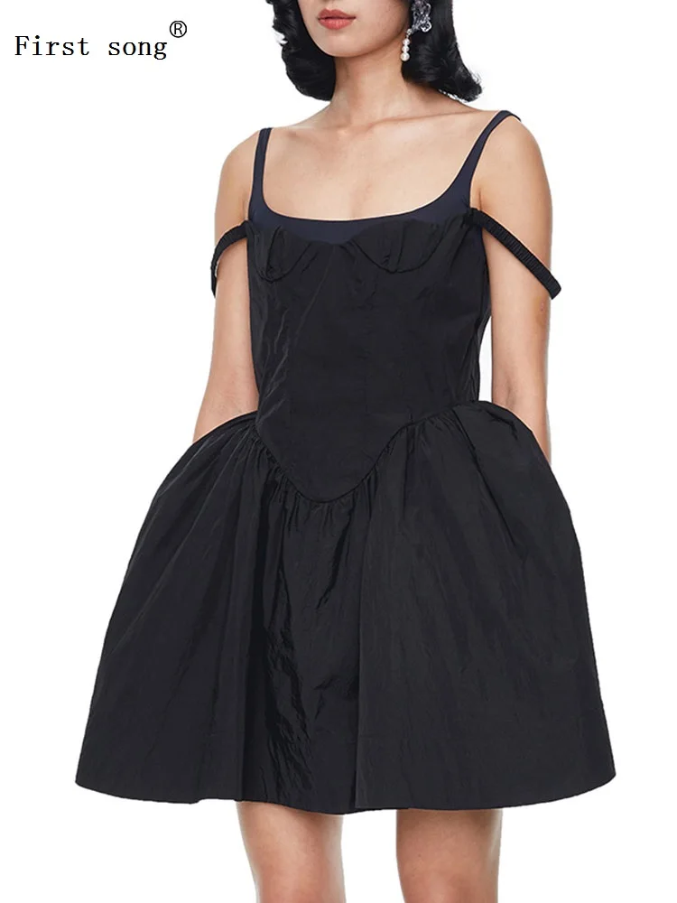 

French tight women's summer sexy suspender pleated dress 2020 women's summer irregular fashion personality Bing dress XL