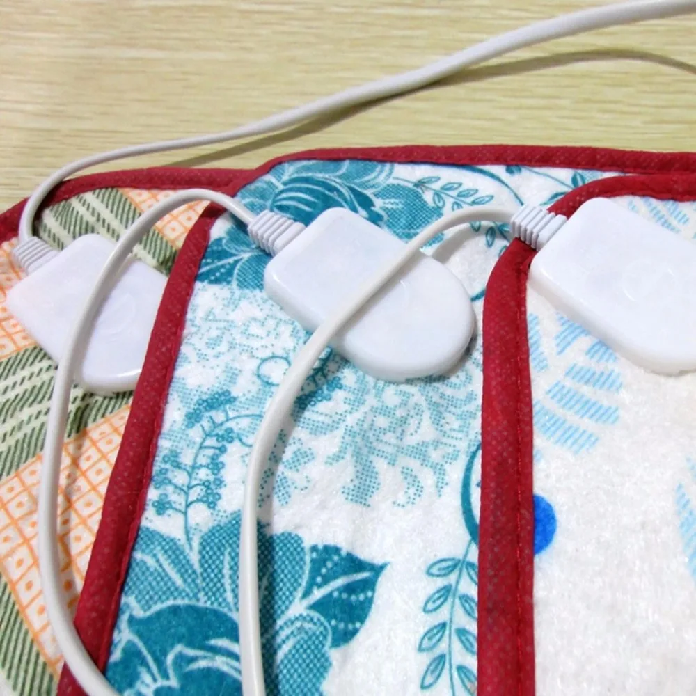 220V CN Plug Pet Electric Heating Blanket Cat Heated Pad Anti-scratch Dog Mat Sleeping Bed For Autumn Winter | Дом и сад