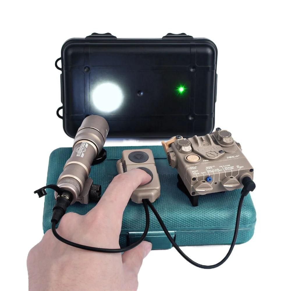 

Airsoft Tactical PEQ Laser Light Switch Double Button For DABL-A2 PEQ15 M300 M600 Flashlight Fit 20mm Picatinny Rail