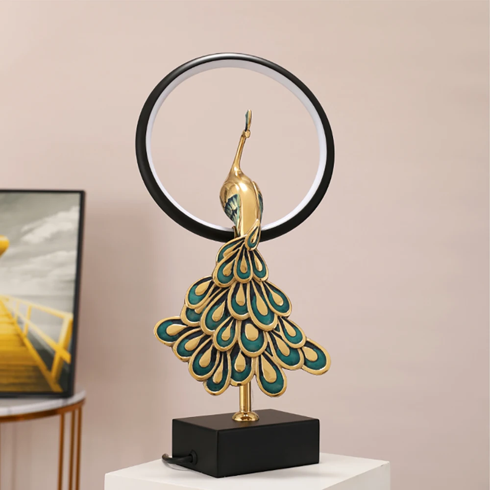 

Nordic Copper Crafts LED Light Creative Peacock Craft Home Living Room Decoration Bedroom Accessories Housewarming Wedding Gifts