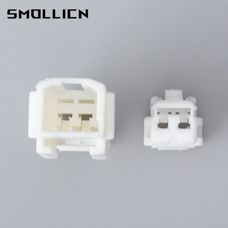 

5/20/50 Set 2 Pin Audio Tweeter Plug Auto Automotive Instrument Station Connector Socket 174463-1 7123-8326 for Mazda CX5