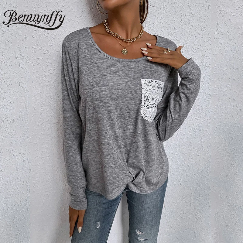 

Benuynffy Round Neck Solid Twist Hem Loose T-Shirts Women 2021 Autumn Fashion Lace Pocket Long Sleeve Tee Casual Female Tops