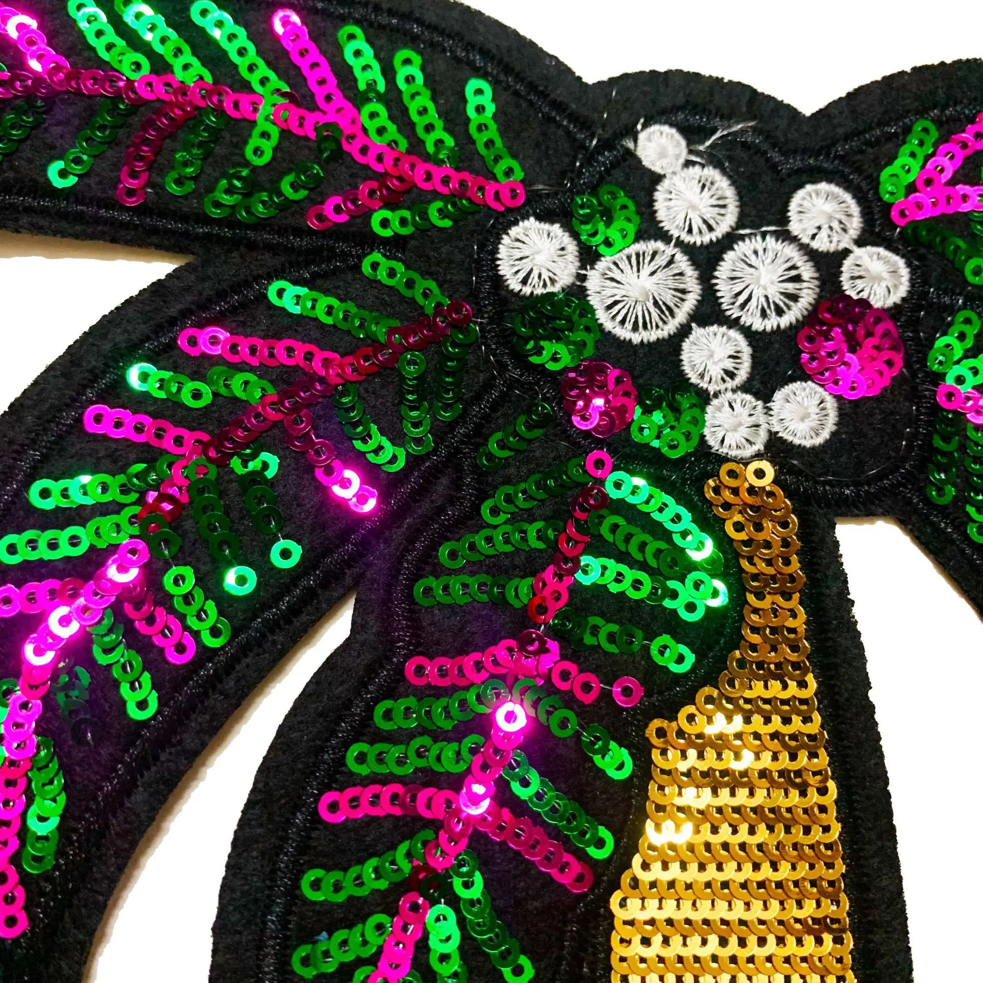 

cartoon bead piece embroidered manual nail bead embroidery coconut buiter clothes clothing textiles patch decals
