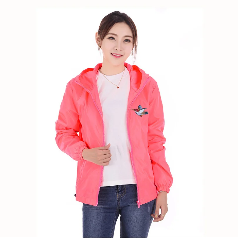 

2021 Spring Autumn New Embroidered Sunscreen Clothing Reflective Zipper Male Large Size Jacket Couple Sunscreen Clothing Jacket