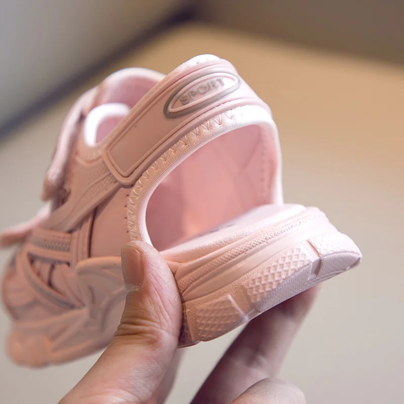 Сандалии для девочек Новинка 2020 летняя детская обувь широкие мягкие резиновые