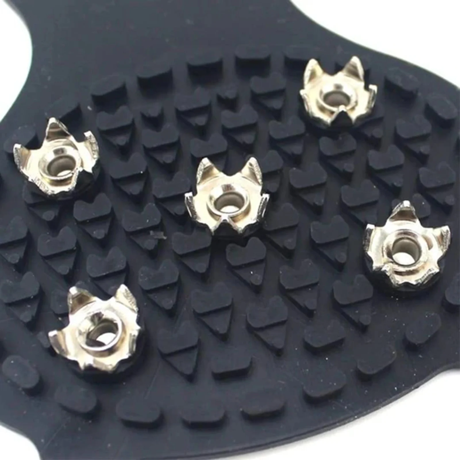 

1 Pair Professional Climbing Ice Crampon 8 Studs Anti-Skid Ice Snow Camping Walking Shoes Spike Grip Winter Outdoor Equipment