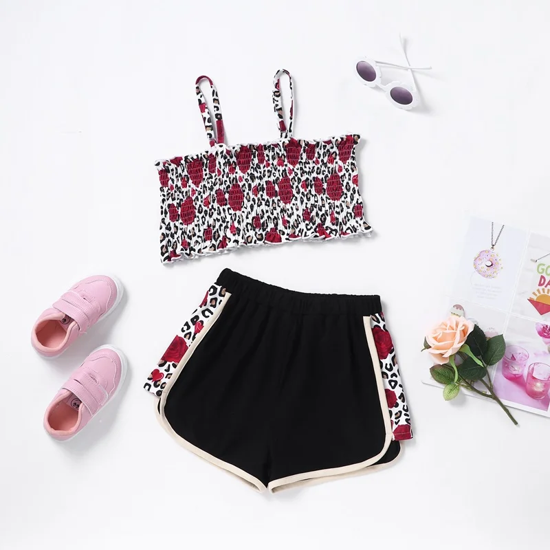 

Комплект одежды для девочек, модная одежда, комплект из 2 предметов, топ на бретельках с леопардовым принтом + шорты, удобная детская летняя о...