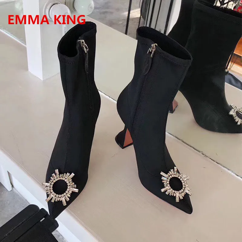 Модный фирменный дизайн черные эластичные ботильоны для женщин с острым носком
