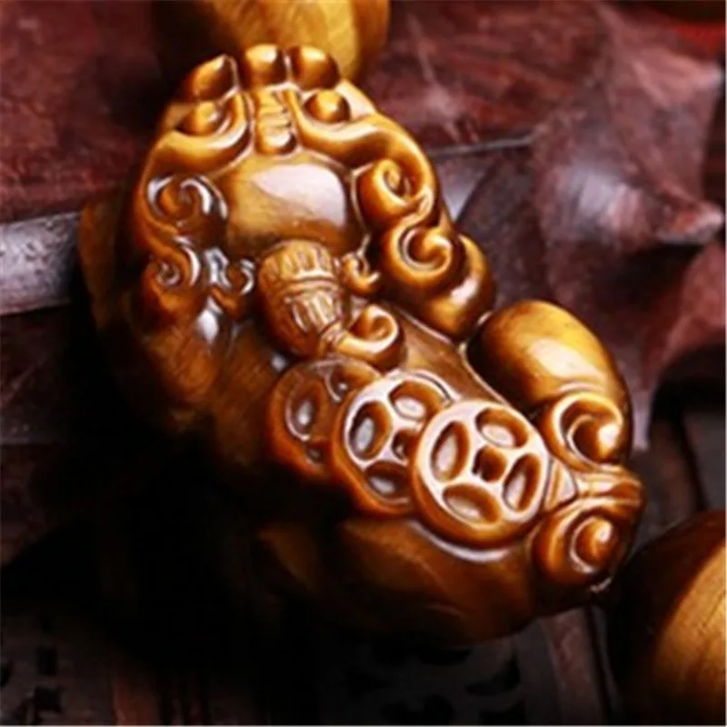 

Natural Yellow Hand-carved Jade Pendant Pendant Jewelry Necklace Fashion Lovers Paragraph Tiger Eye Stone Pendant Xiu