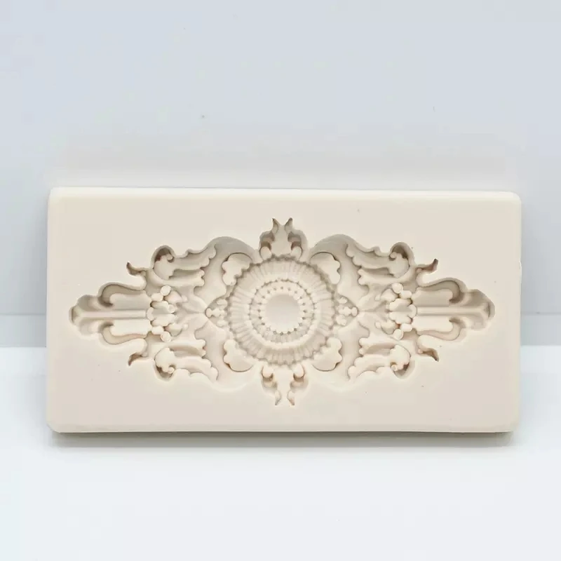 

New Retro Relief Fondant Silicone Mold for DIY Pastry Cupcake Dessert Lace Decoration Kitchen Accessories Baking Tool