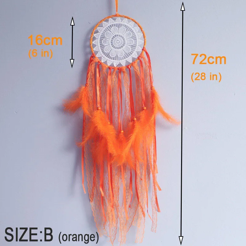 Настенный декор для спальни Ловец снов с оранжевыми и зелеными кружевами перьями