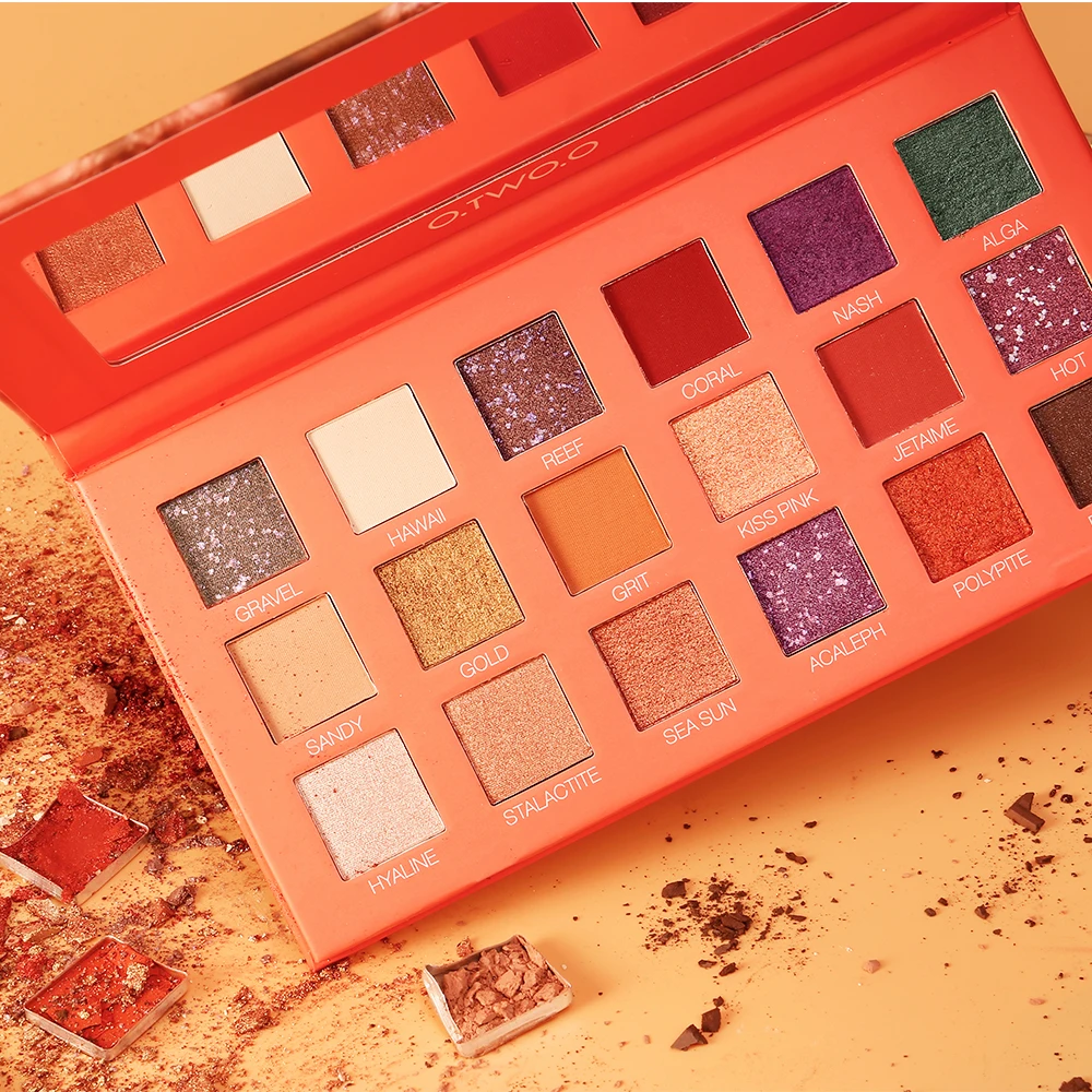 

O.TWO.O Makeup Eyeshadow Palette Pigment Powder Glitter Shimmer Matte Smoky Eye Shadow Pallete Maquiagem 18 Colors