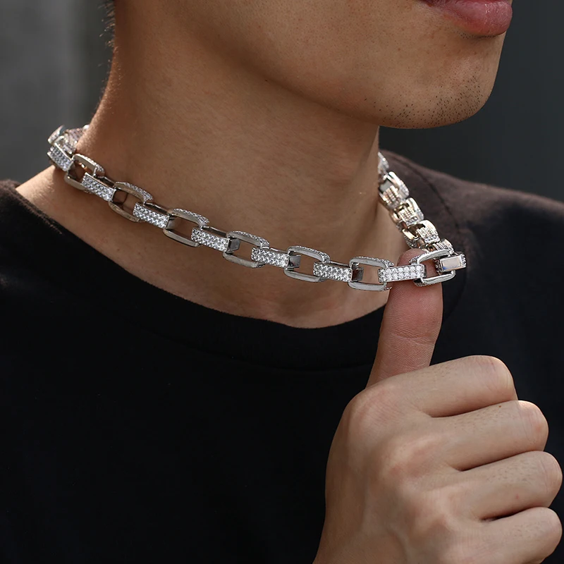 

New Design Gothic Necklace Iced Out Punk Rivet Choker For Men's Hip Hop Chain Personality Style Bling Cubic Zircon Jewelry Gifts