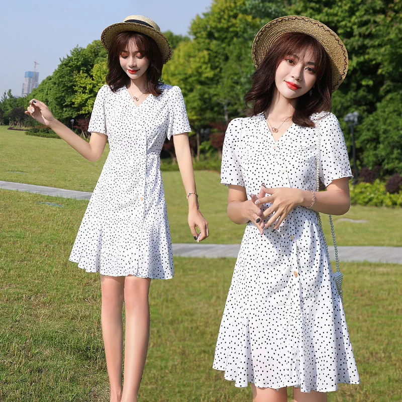 

Dress women's summer 2021 new French slim waist small wave point chiffon dress short