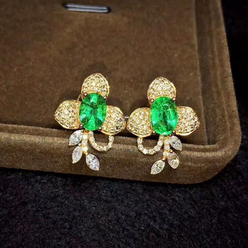 

Женские серьги из серебра 925 пробы, с натуральным зеленым изумрудом