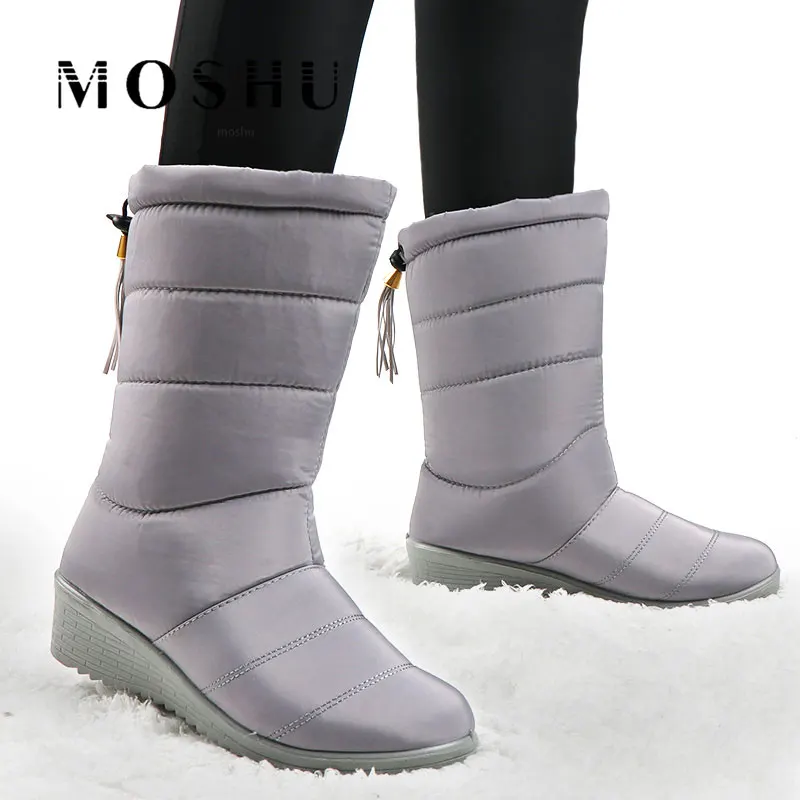 Зимние ботинки женские ботильоны для снежной погоды пуховые с кисточками