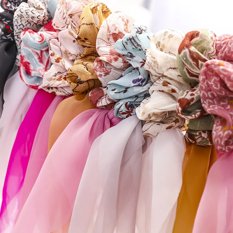 Резинка для волос женская эластичная с бантом 2020