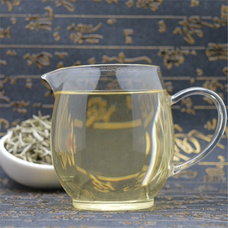 Новый чай Baihao Yinzhen целый белый Подарочная коробка антивозрастной качественный