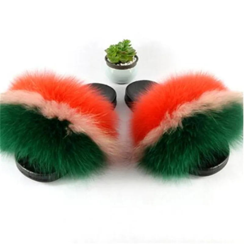 

Оптовая продажа, женские меховые шлепанцы, Симпатичные радужные полосатые Плюшевые сандалии, женские пушистые Шлепанцы из лисьего меха, же...