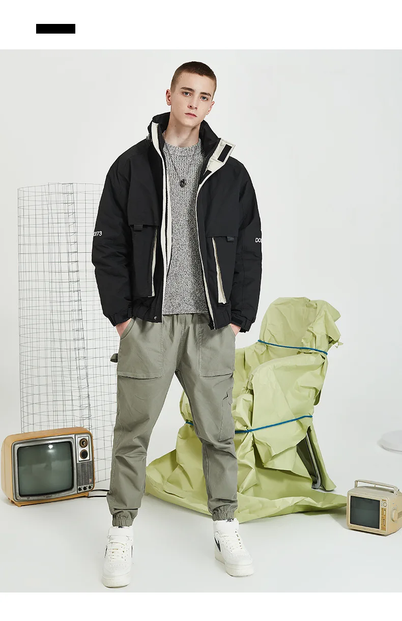 

A2679 -New fashionable men's down jacket in winter leisure outdoor thickened couple loose coat