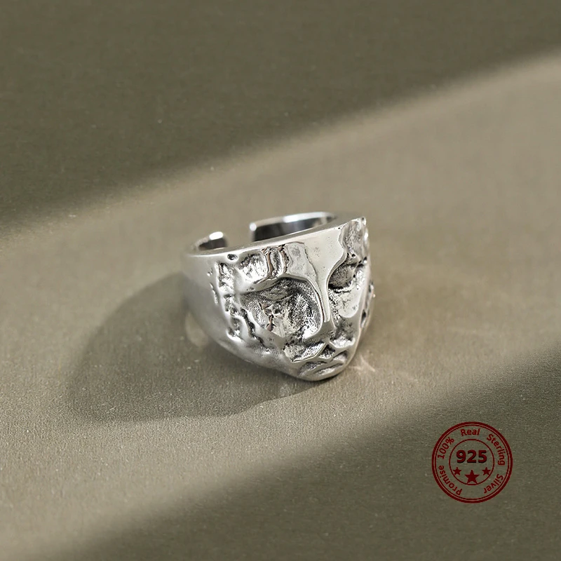 

Factory Price 100% 925 Sterling Silver Ring Retro Abstract Face Shape Personality Trend Antiquity Ladies Hand Jewelry