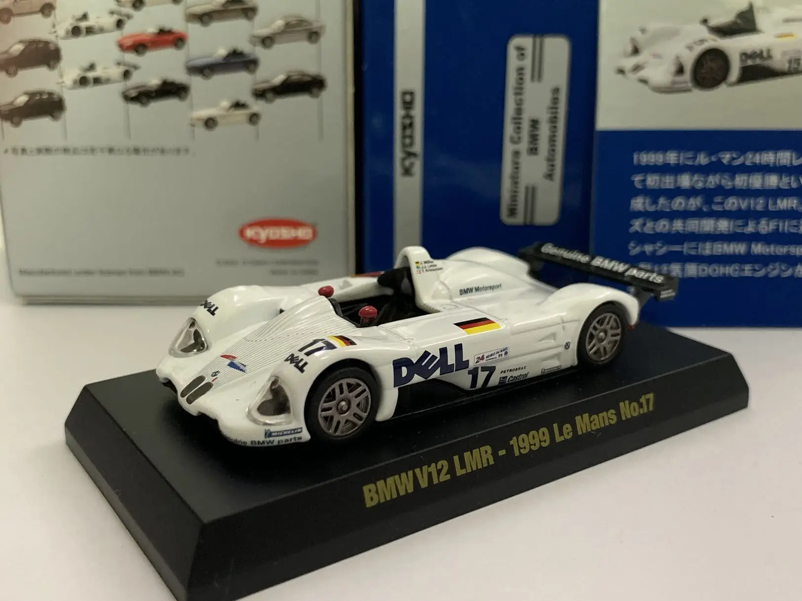 

KYOSHO 1/64 BMW V12 LMR Dell livery #17 Le Mans racing car Collect die casting alloy trolley model