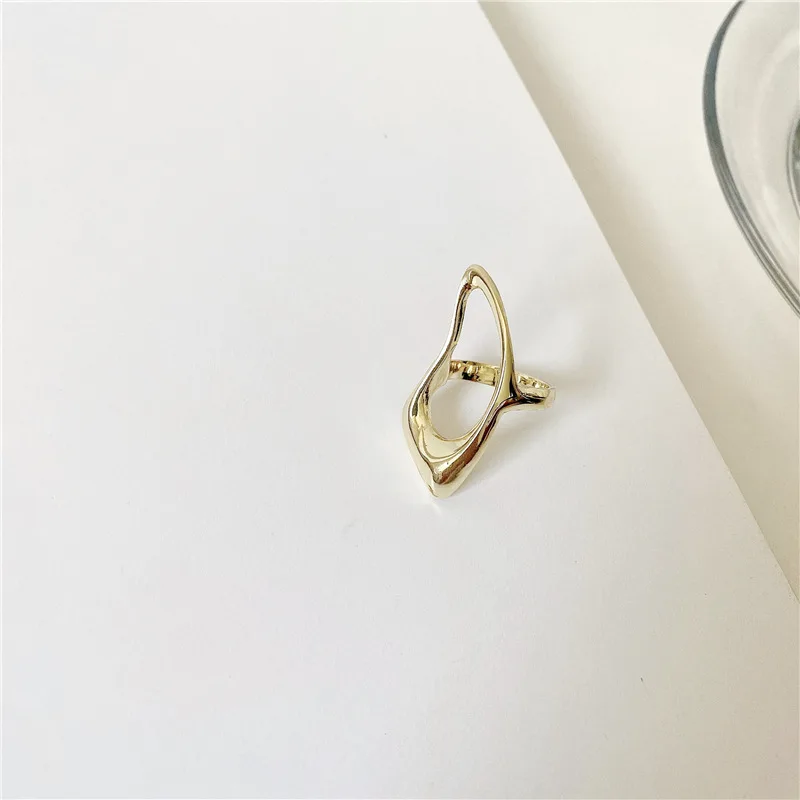 

SRCOI New Trendy Metal Geometric Irregular Hollow Ring Minimalist Golden Silver Color Hot Jewelry Gift Women Girls Party 2020