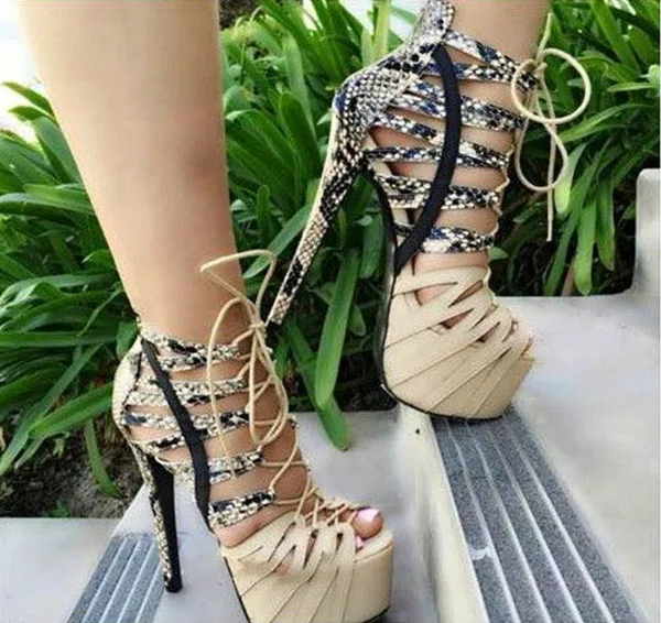 Murah Seksi Tinggi Platform Kulit Ular Tali Sandal Wanita Front Renda Patchwork Sandal Super Heels Gladiator Sepatu Hak Tinggi
