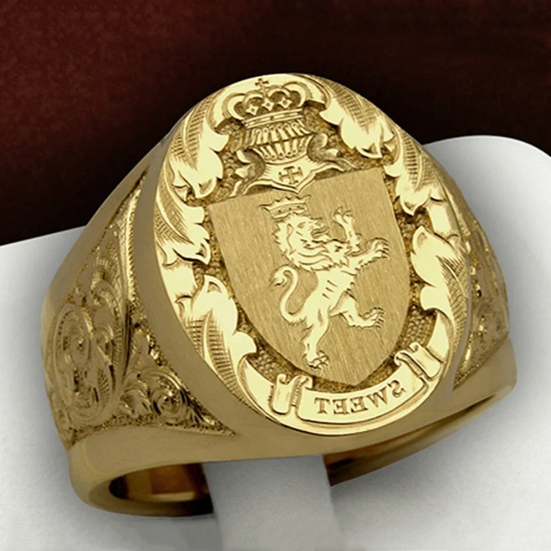 

Europe America Fashion Men Crown Lion Badge Ring Print Lion Engagement Wedding Banquet Ring Birthday Gift Accessories