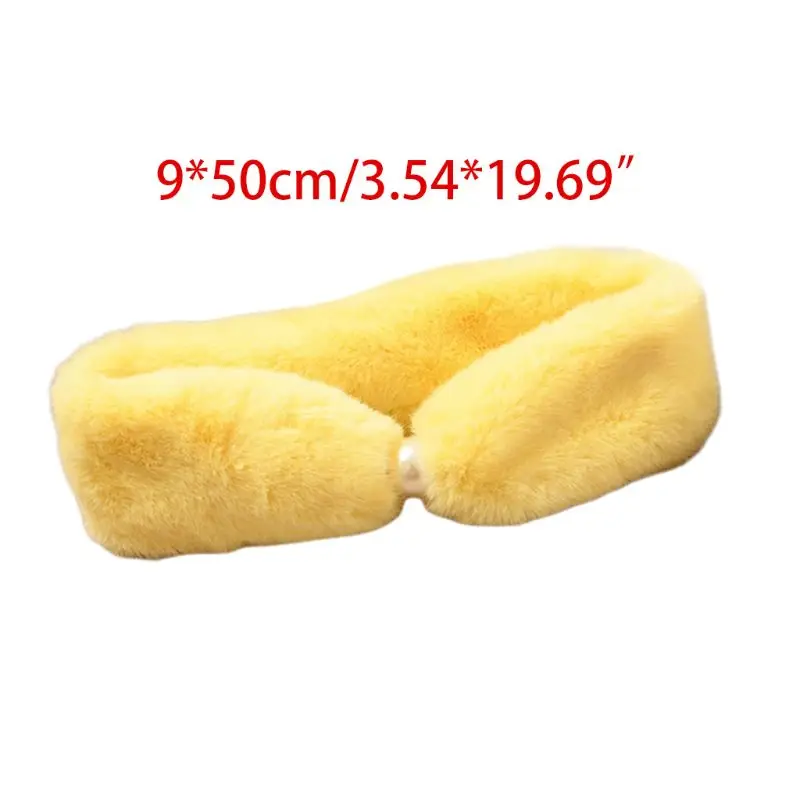 

Women Winter Thick Plush Infinity Circle Scarf with Faux Pearl Magnetic Closure