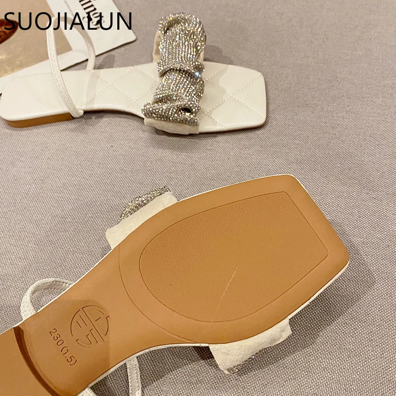 

SUOJIALUN 2021 Summer Fashion Brand Square Toe Slippers Women Flat Heel Bling Crystal Sandal Outdoor Beach Slides Flip Flop Shoe
