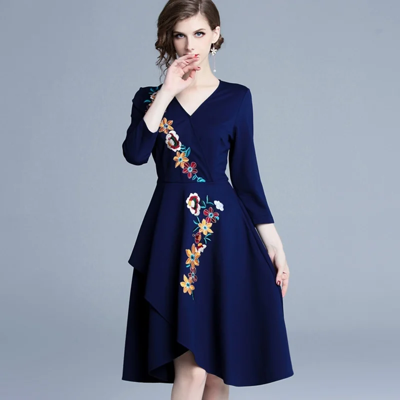 Женские платья Новое поступление 2019 осеннее платье с вышивкой V образным вырезом