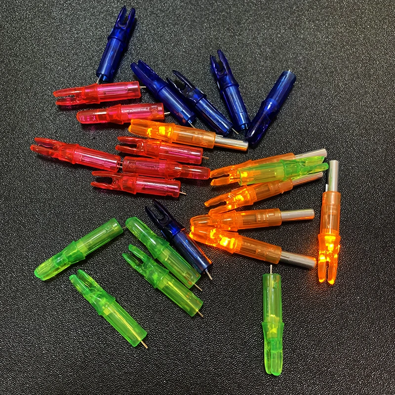 

6pcs Bow And Arrow With Built-in LED Luminous Tail, Pure Carbon Arrow, Fiberglass Arrow, Aluminum Arrow Shaft, Outdoor Luminous