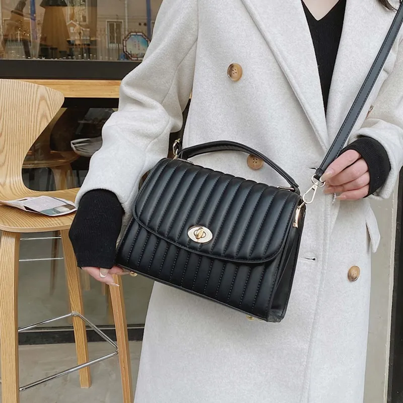

Small Flap Quilted Crossbody Bag Luxury Women Handbag Designer Embroidery Thread Shoulder Bag Lady French Top-Handle Tote Bags
