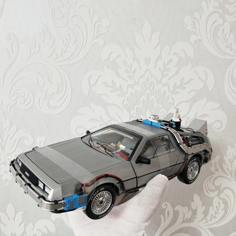 Модель автомобиля DeLorean из сплава 1:18 часть 3 модель смолы Назад в будущее | Игрушки