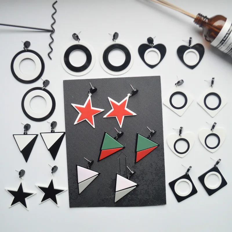 Новая мода Простой Черный Белый Гипербола акриловые серьги для женщин