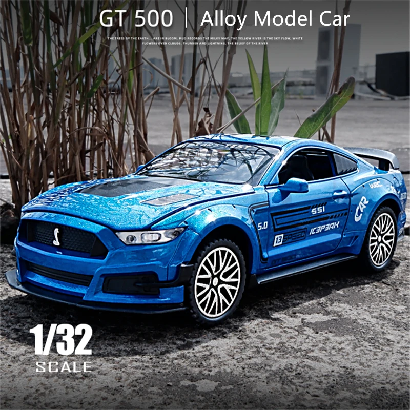 Модель спортивного автомобиля Ford Mustang Shelby GT500 в масштабе 1:32 модель литая