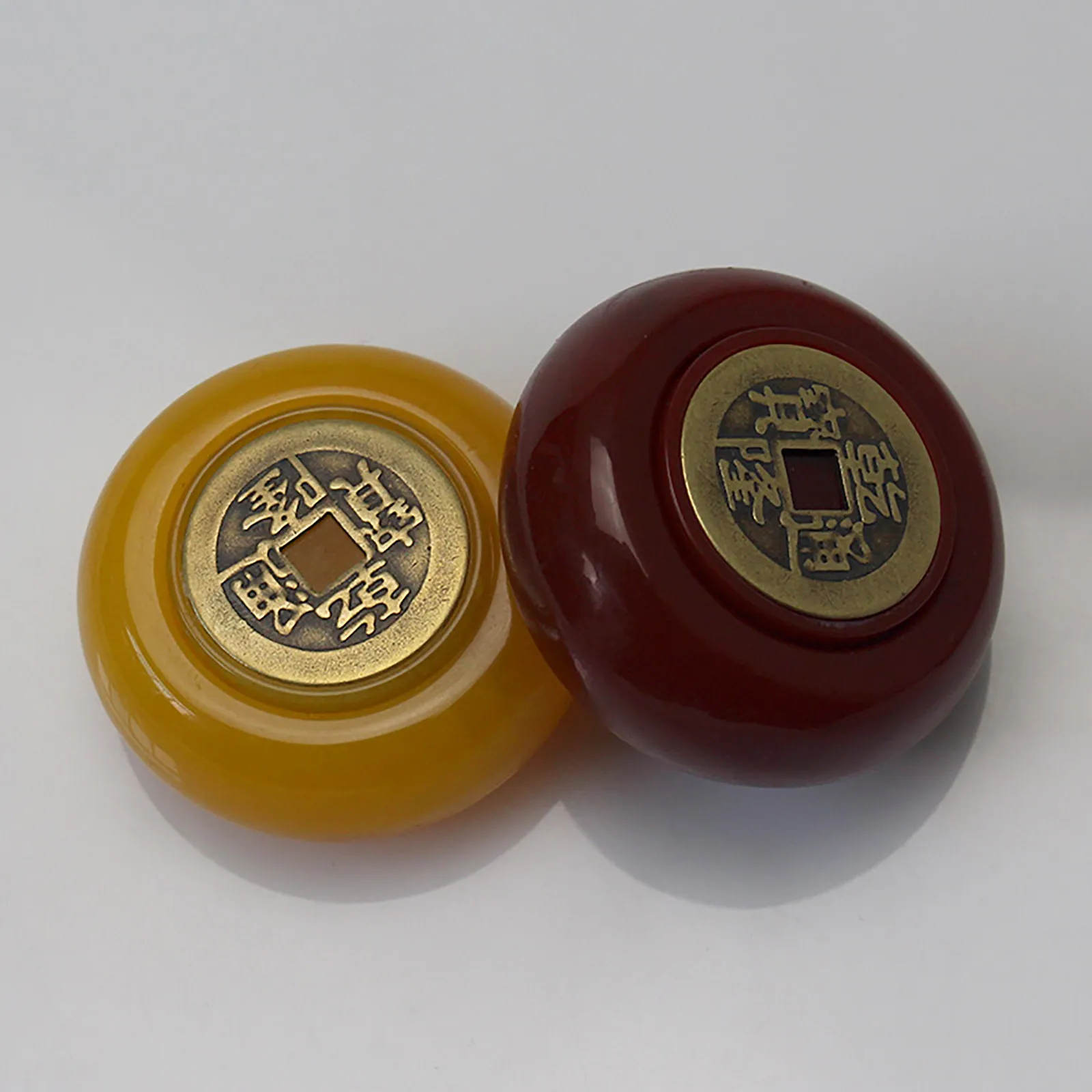 

Toy High Grade Brass Copper Coin Handle Otating Decompression Manual Fingertip Top Children Doll Toys For Girl Boy Birthday Gift