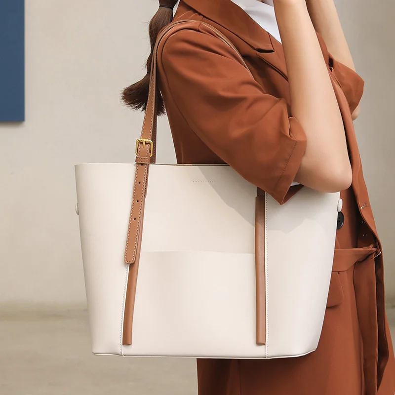 

Big bag 2021 new live tiktok single shoulder bag, female vibrato, fashion leather lady bag