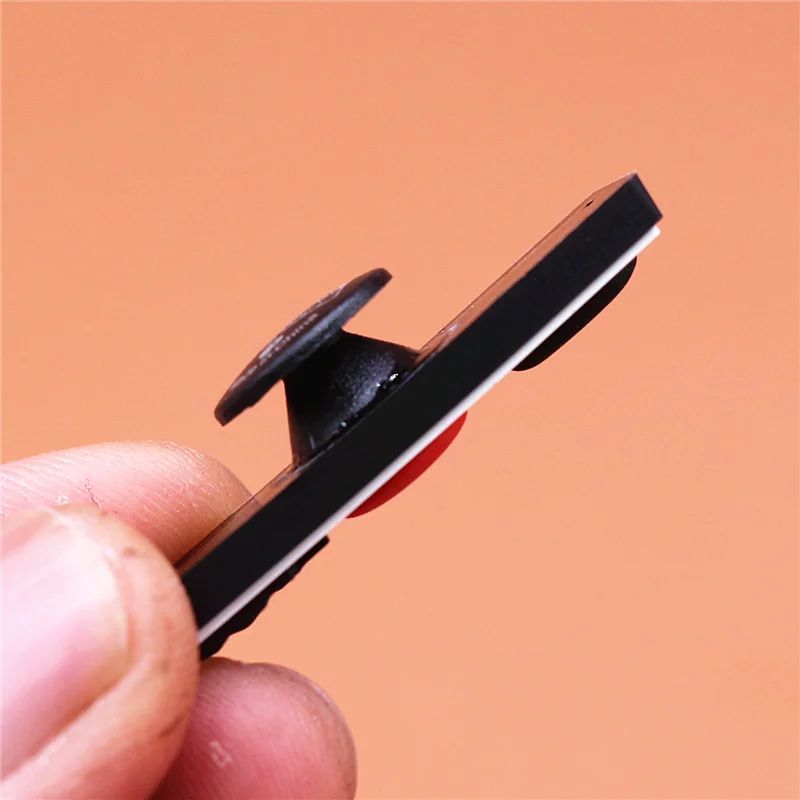 Original PVC Croc Shoe Charms Fish Fan Japanese Game Handle Hat Sandals Decorations Accessories for Jibz Kids Party Gifts U212