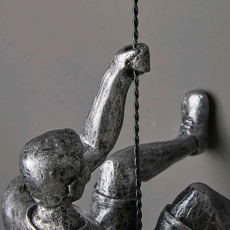 Украшение стены Nordic Style Retro Man Climbing Background Decorations Hanging Statue Living Room