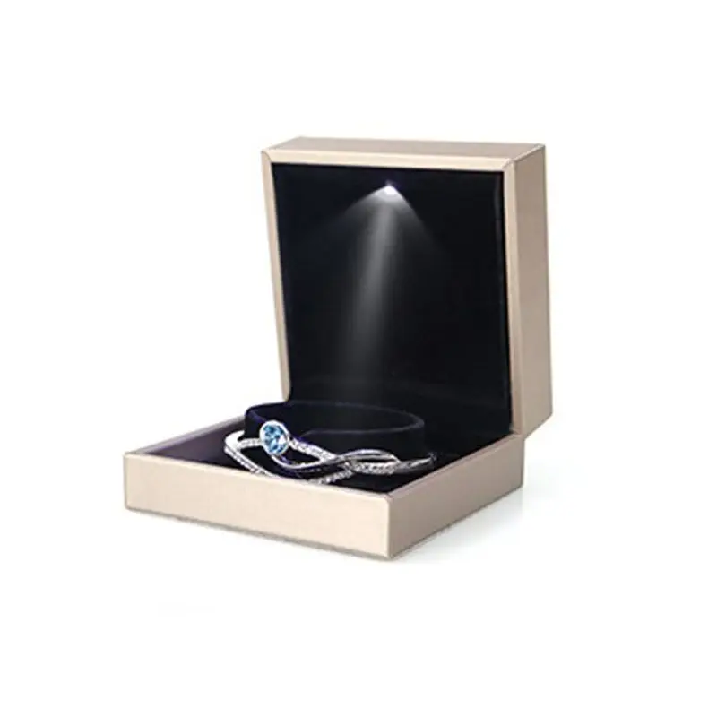 

LED Light Jewelry Display Bracelet Necklace Wedding Engagement Ring Box Storage F3MF