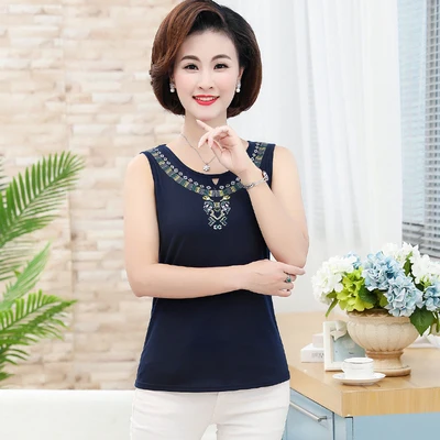

hanLadies camisole lined close to the body, comfortable and versatile